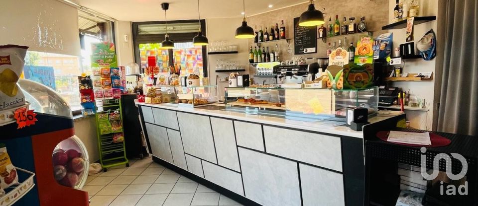 Bar of 65 m² in San Benigno Canavese (10080)