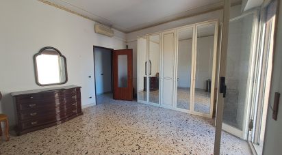 Apartment 8 rooms of 132 m² in Palermo (90124)
