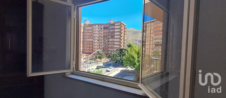 Apartment 8 rooms of 132 m² in Palermo (90124)