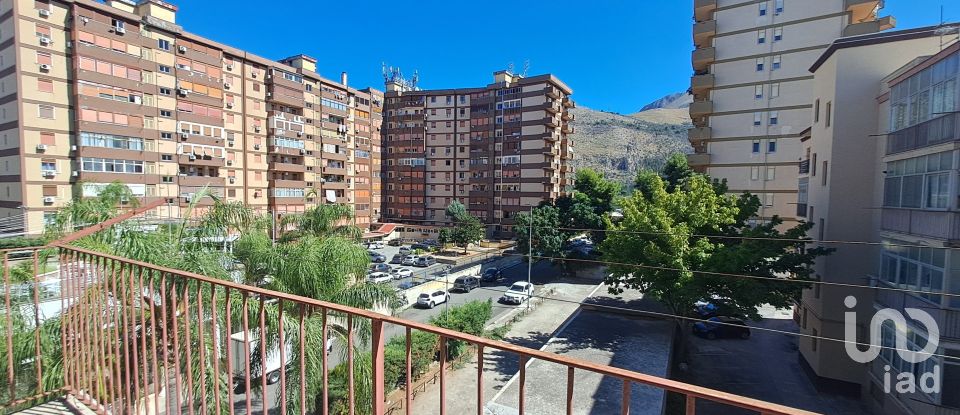 Apartment 8 rooms of 132 m² in Palermo (90124)
