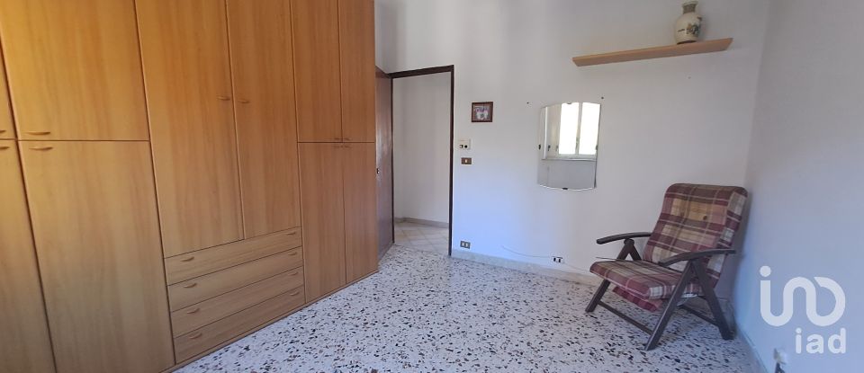 Apartment 8 rooms of 132 m² in Palermo (90124)