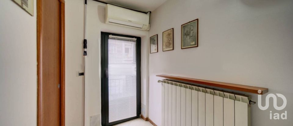Casa indipendente 4 locali di 66 m² in Torino (10139)