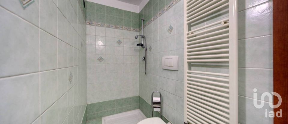 Casa indipendente 4 locali di 66 m² in Torino (10139)