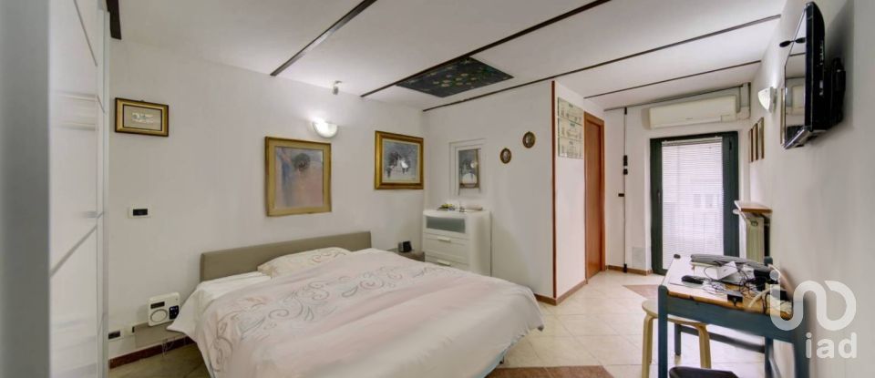 Casa indipendente 4 locali di 66 m² in Torino (10139)