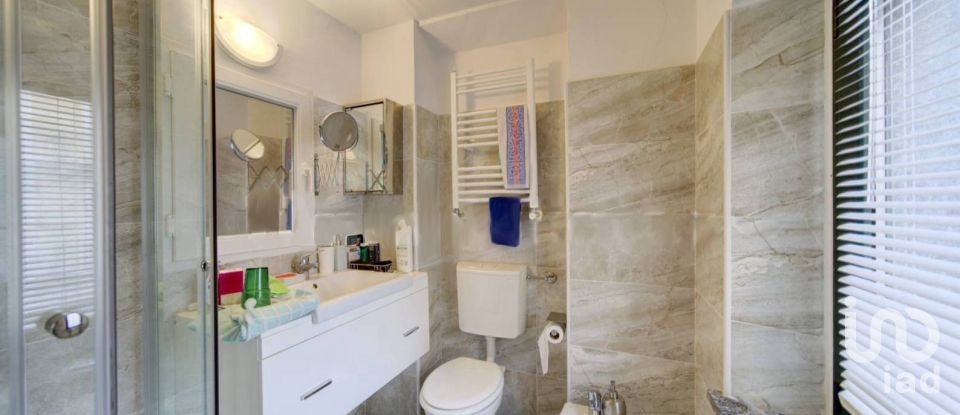 Casa indipendente 4 locali di 66 m² in Torino (10139)