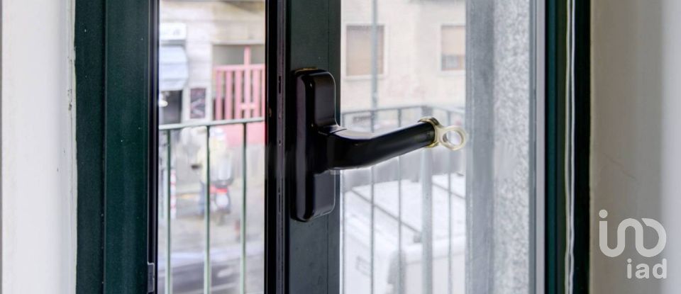 Casa indipendente 4 locali di 66 m² in Torino (10139)