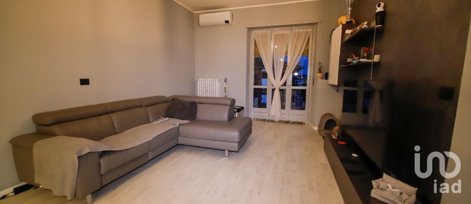 Bilocale di 70 m² a Volpiano (10088)
