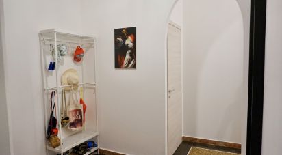 Trilocale di 73 m² a Genova (16143)