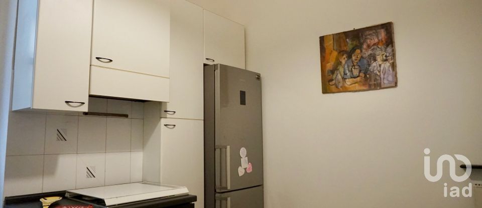 Three-room apartment of 73 m² in Genova (16143)