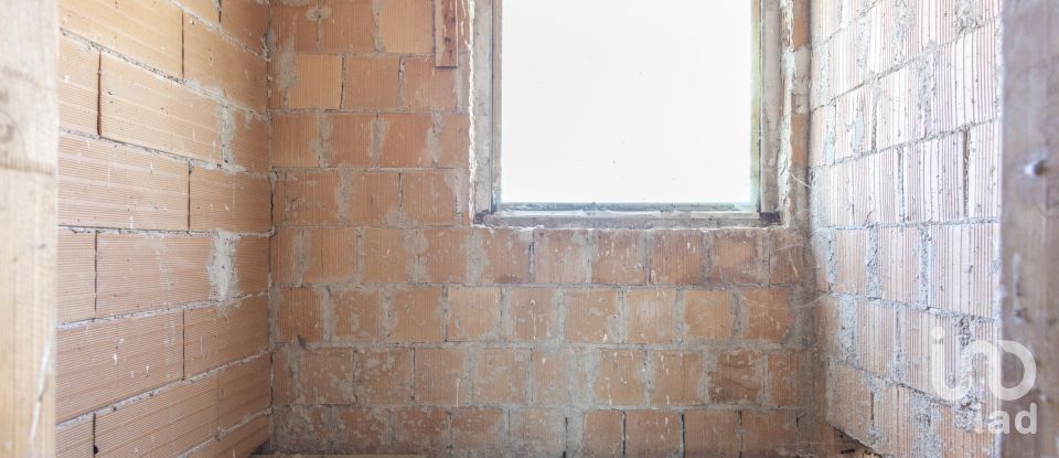 Villa Bifamiliare 9 locali di 170 m² in Osimo (60027)