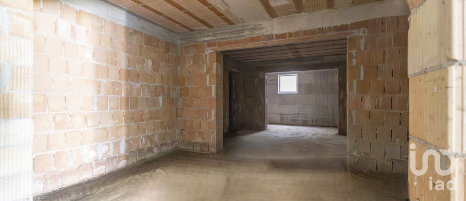 Villa Bifamiliare 9 locali di 170 m² in Osimo (60027)