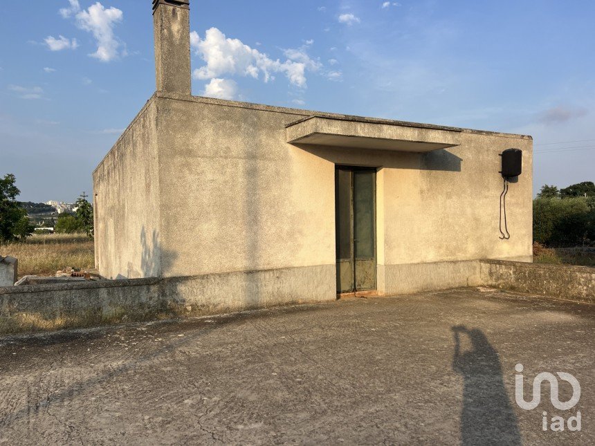 Casa indipendente 3 locali di 88 m² in Cisternino (72014)