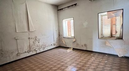 Casa indipendente / Villa 5 locali di 120 m² in Volpiano (10088)