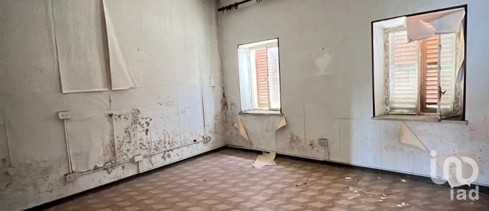 Casa indipendente / Villa 5 locali di 120 m² in Volpiano (10088)