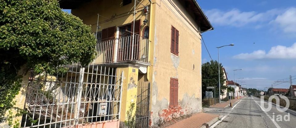 Casa indipendente / Villa 5 locali di 120 m² in Volpiano (10088)