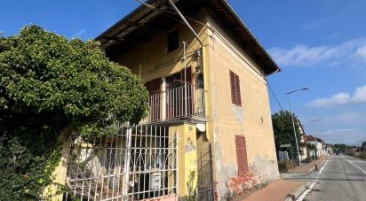 Casa indipendente / Villa 5 locali di 120 m² in Volpiano (10088)
