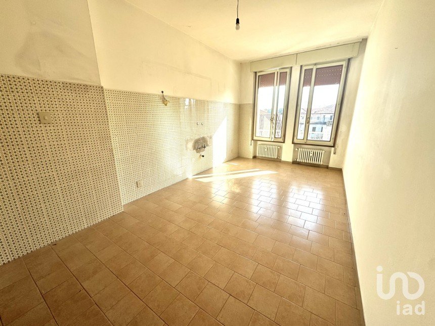 Appartamento 7 locali di 152 m² a Motta di Livenza (31045)
