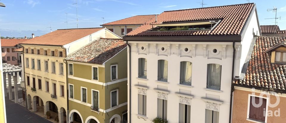 Appartamento 7 locali di 152 m² a Motta di Livenza (31045)