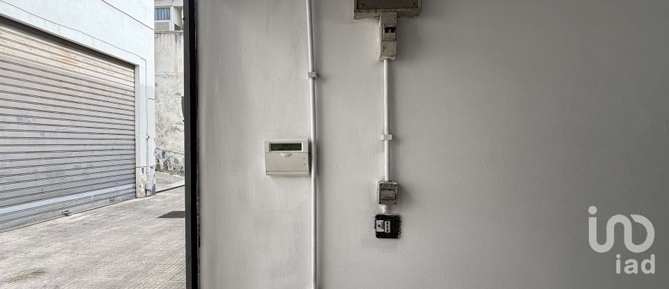 Parking of 51 m² in Palermo (90141)