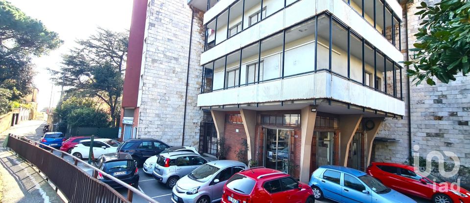 Negozio / locale commerciale di 40 m² in Genova (16162)