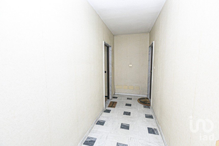 Quadrilocale di 58 m² a Genova (16165)