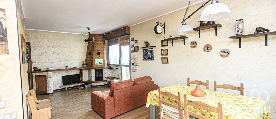 Quadrilocale di 58 m² a Genova (16165)