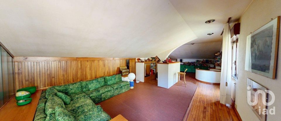 Casa indipendente / Villa 13 locali di 298 m² in Bargagli (16021)