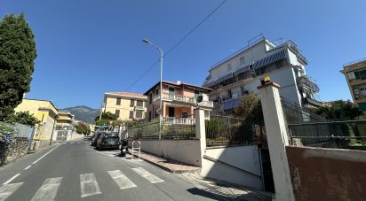 Posto auto di 15 m² in Loano (17025)