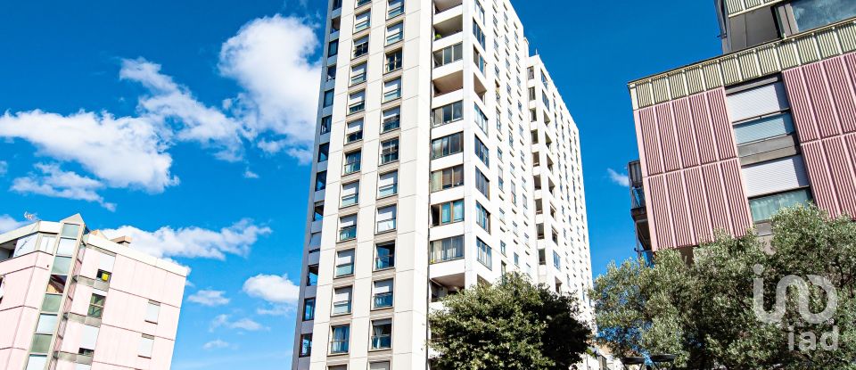 Three-room apartment of 90 m² in Genova (16131)