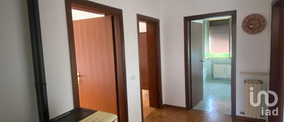 Appartamento 7 locali di 211 m² a Cartoceto (61030)