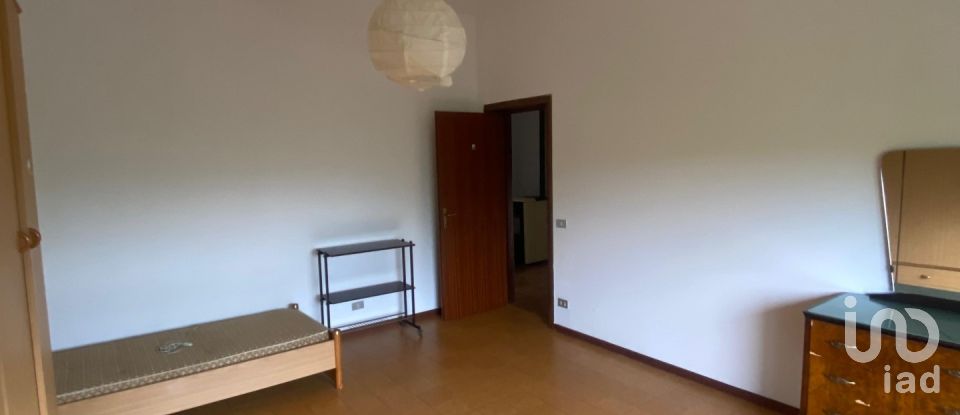 Appartamento 7 locali di 211 m² a Cartoceto (61030)