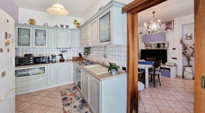 Casa indipendente / Villa 8 locali di 195 m² in Civitanova Marche (62012)