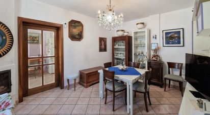 Casa indipendente / Villa 8 locali di 195 m² in Civitanova Marche (62012)