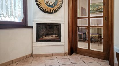 Casa indipendente / Villa 8 locali di 195 m² in Civitanova Marche (62012)