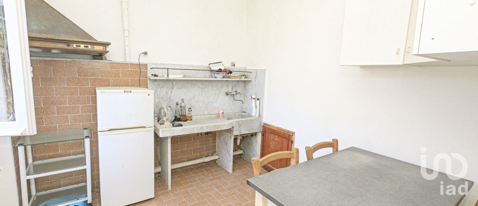 Casa indipendente 10 locali di 123 m² in Genova (16165)