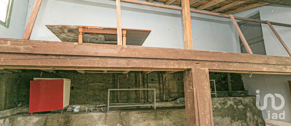 Casa indipendente 10 locali di 123 m² in Genova (16165)