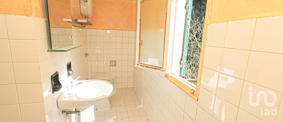 Casa indipendente 10 locali di 123 m² in Genova (16165)