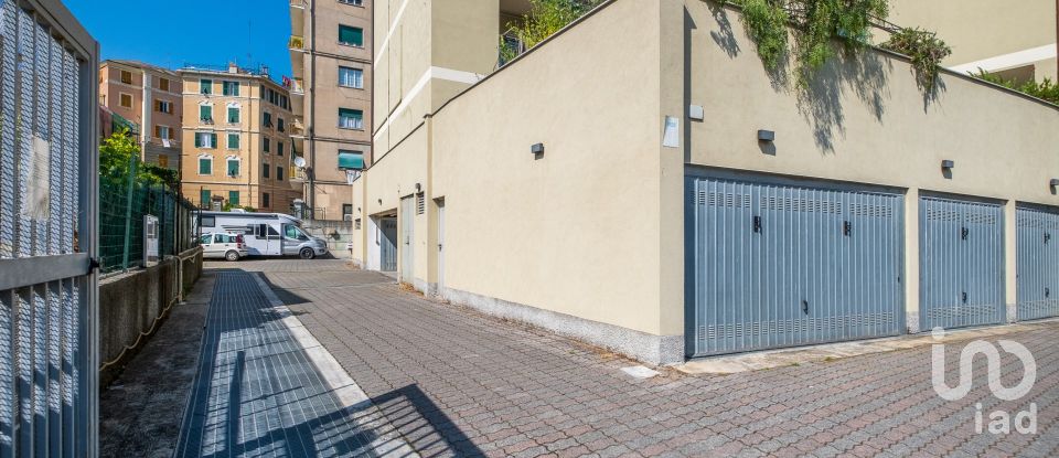 Posto auto di 14 m² in Genova (16161)
