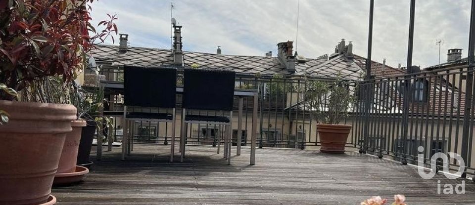 Appartamento 10 locali di 272 m² a Torino (10156)