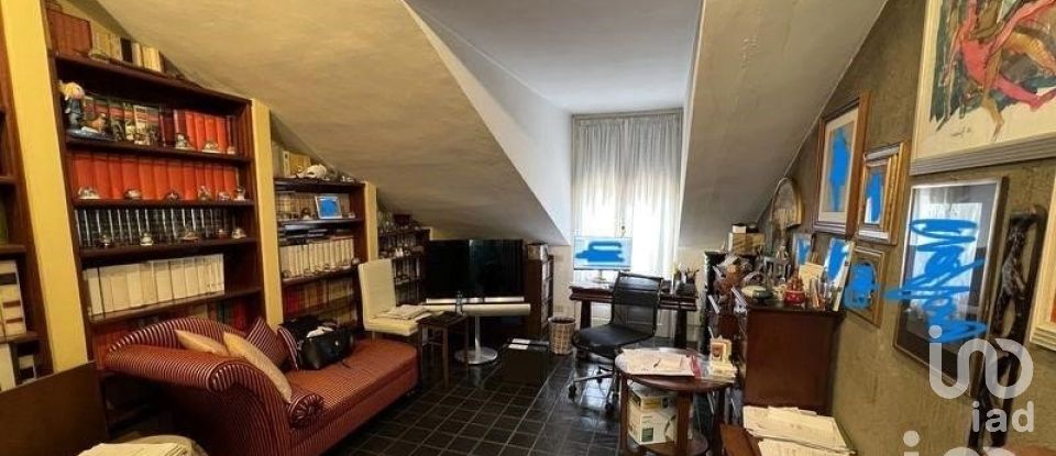 Appartamento 10 locali di 272 m² a Torino (10156)