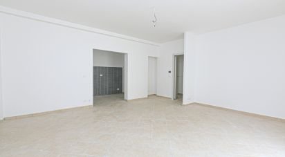 Trilocale di 98 m² a Genova (16127)