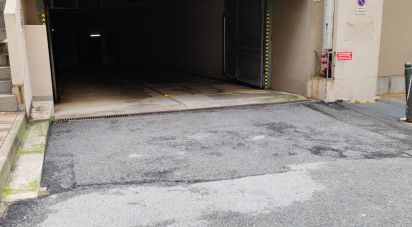 Posto auto di 15 m² in Genova (16126)