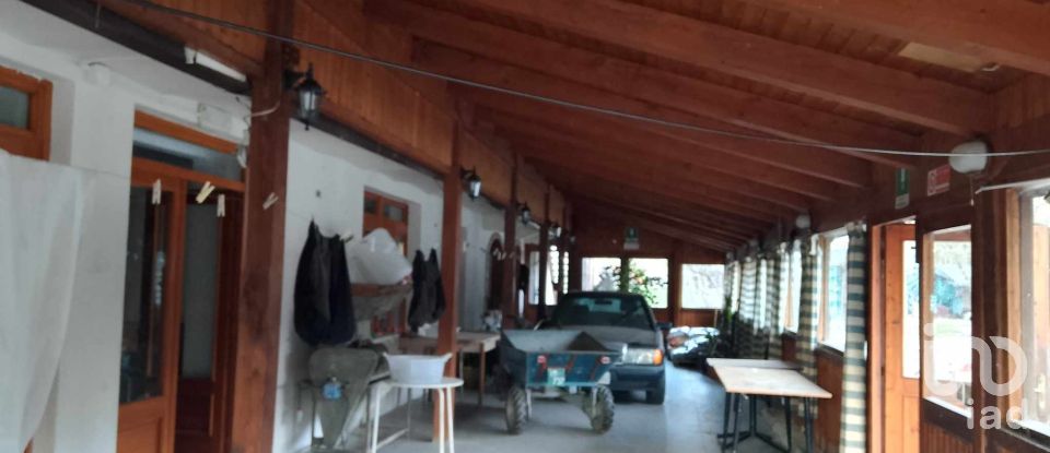 Ristorante di 235 m² in Cartosio (15015)