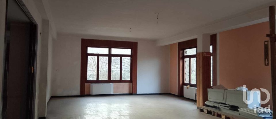 Ristorante di 235 m² in Cartosio (15015)