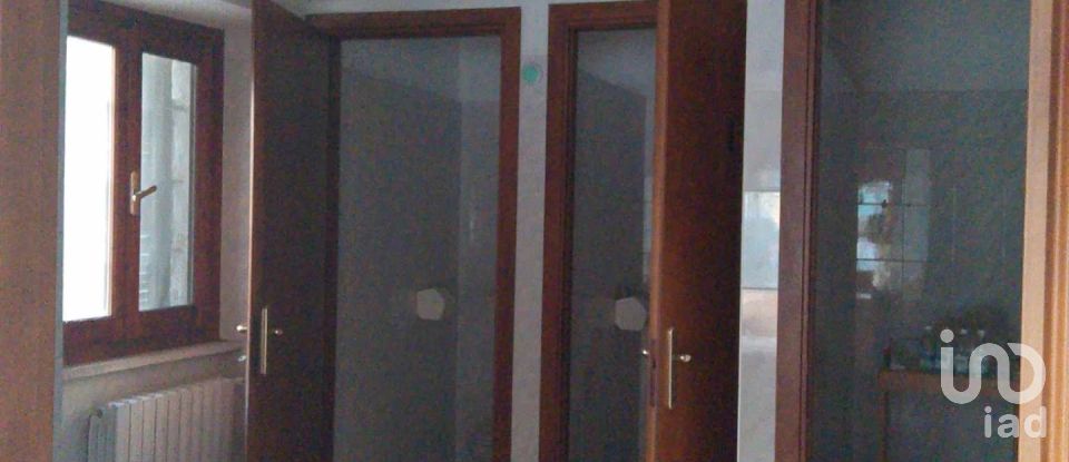 Ristorante di 235 m² in Cartosio (15015)