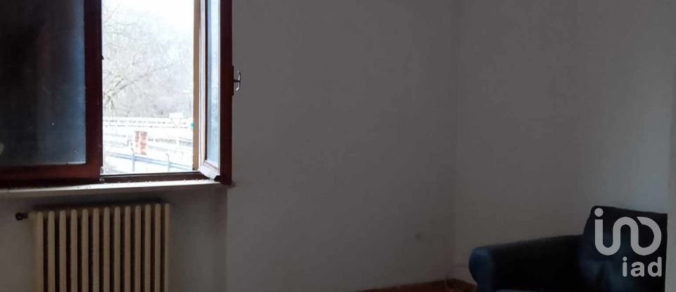 Ristorante di 235 m² in Cartosio (15015)