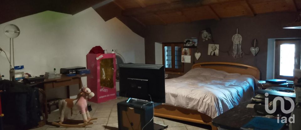 Casa indipendente / Villa 6 locali di 300 m² in Pontestura (15027)