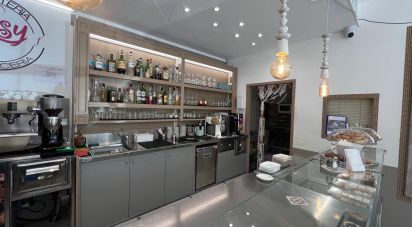 Negozio / locale commerciale di 180 m² in Arsago Seprio (21010)