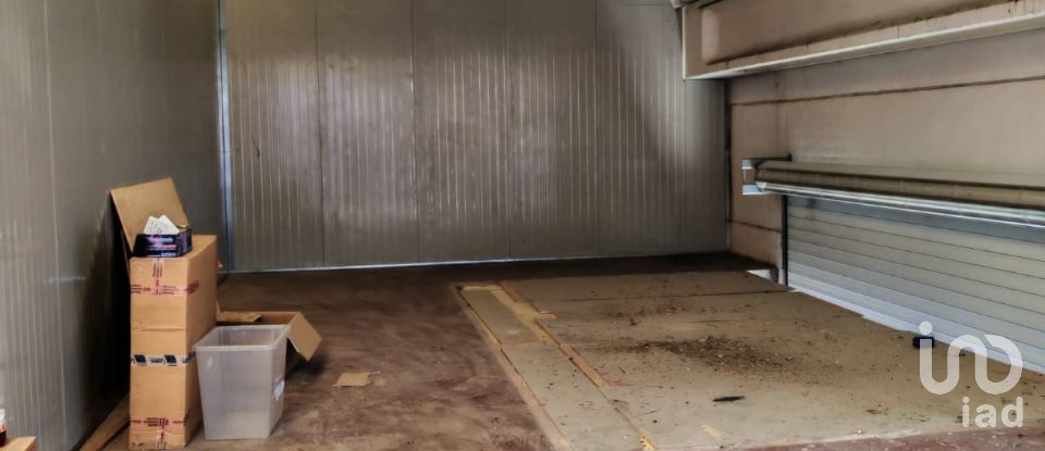 Negozio / locale commerciale di 400 m² in Olbia (07026)