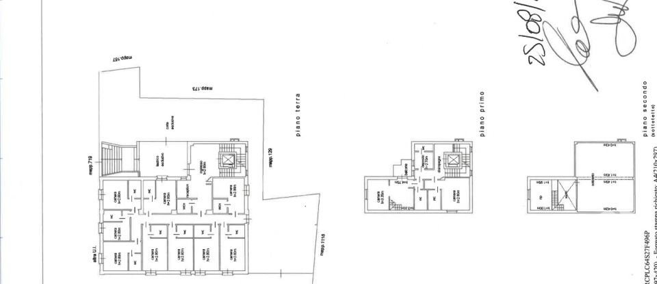 Varie superfici di 597 m² in Numana (60026)